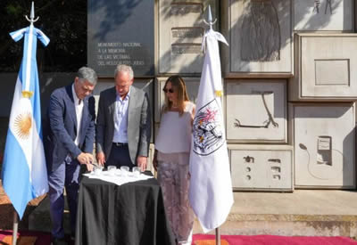 Homenaje v�ctimas Holocausto